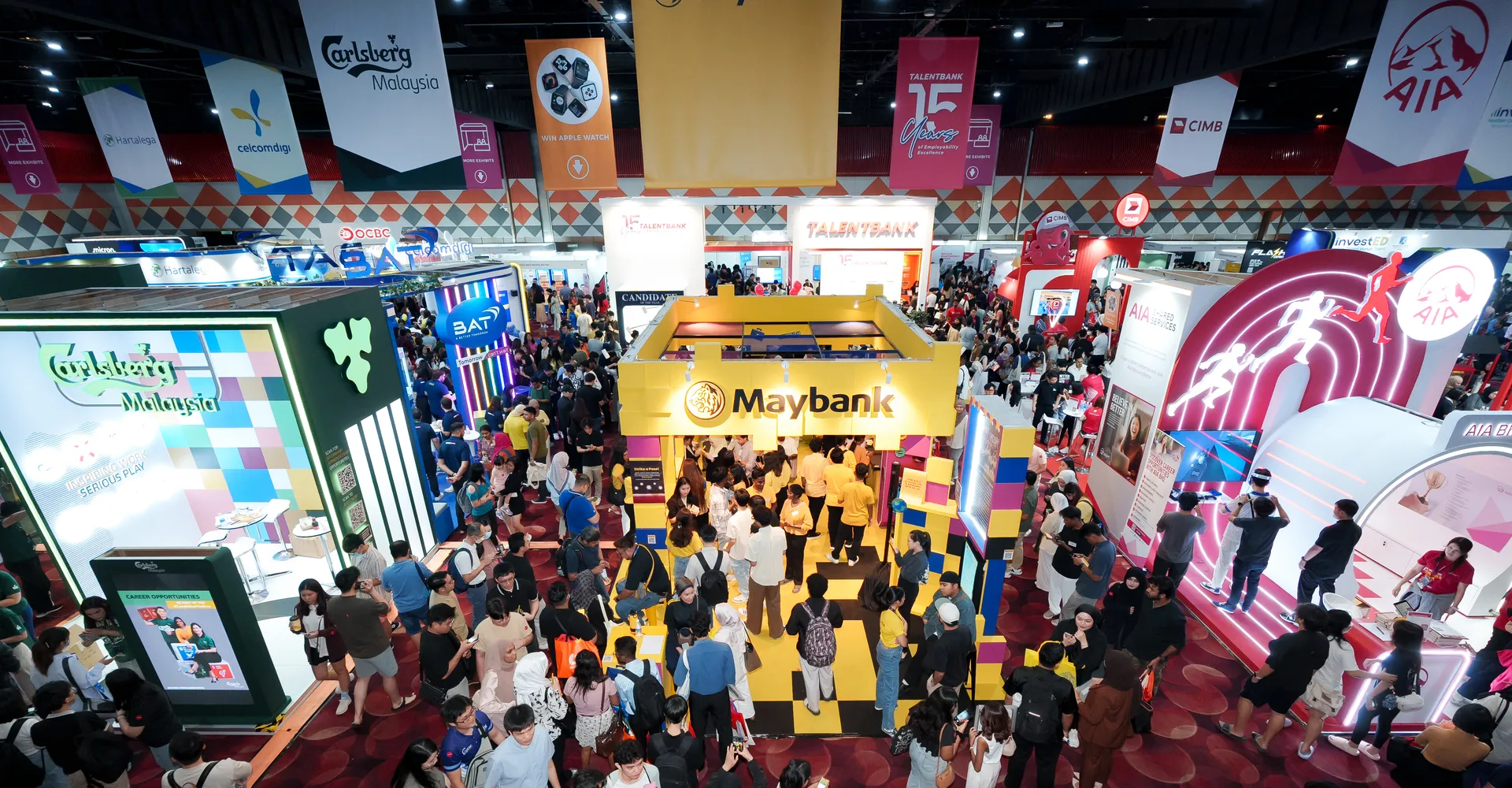 The hall at the Talentbank Career Fair, busy with visitors and employer booths